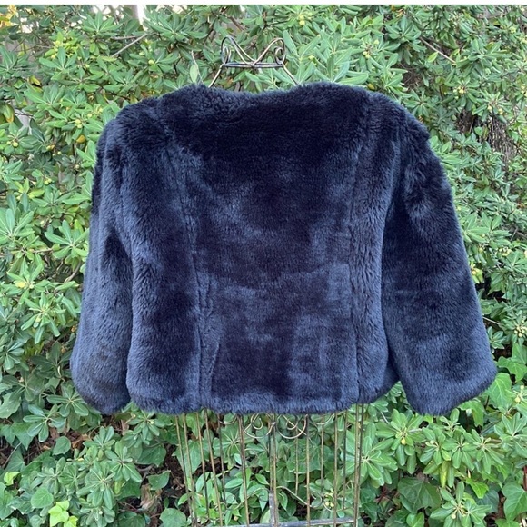 Lauren Conrad EUC Black Faux Fur Cropped jacket L - Picture 3 of 10